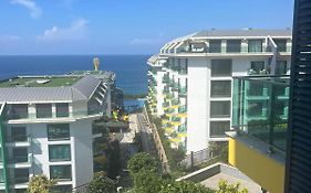 Konak Premium Seaside Studio